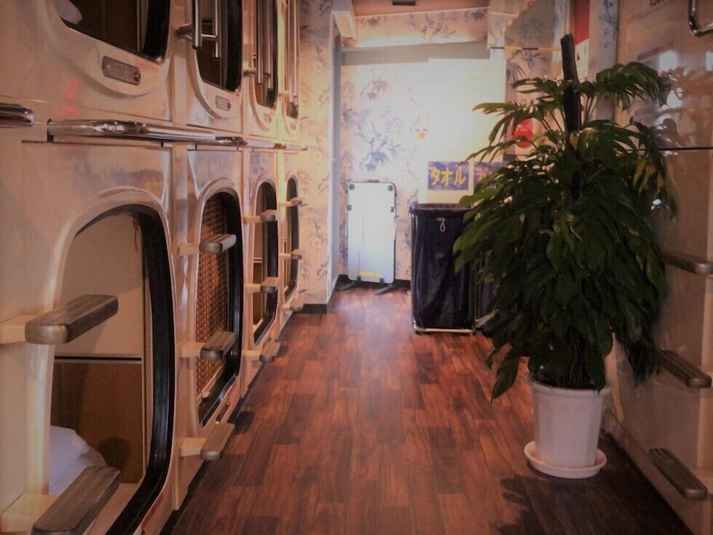 カプセルイン新橋 - 男性専用 東京