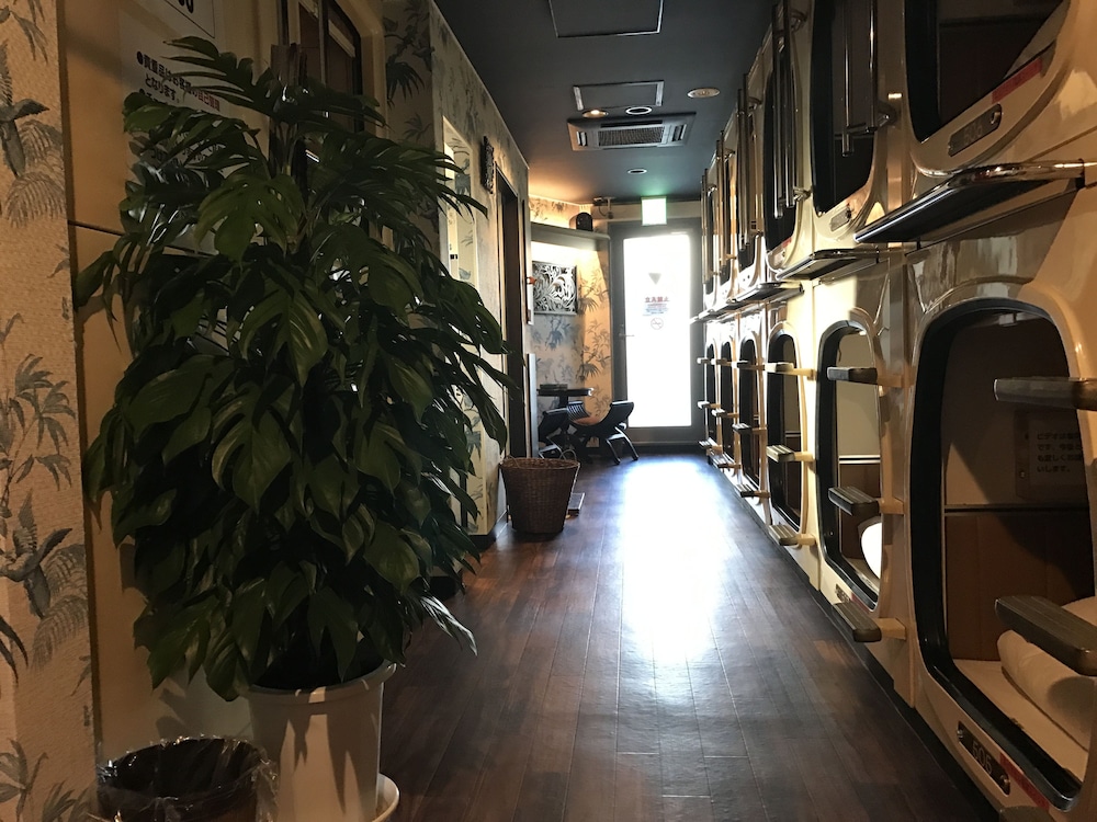 カプセルイン新橋 - 男性専用 東京