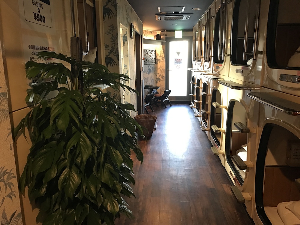 カプセルイン新橋 - 男性専用 東京