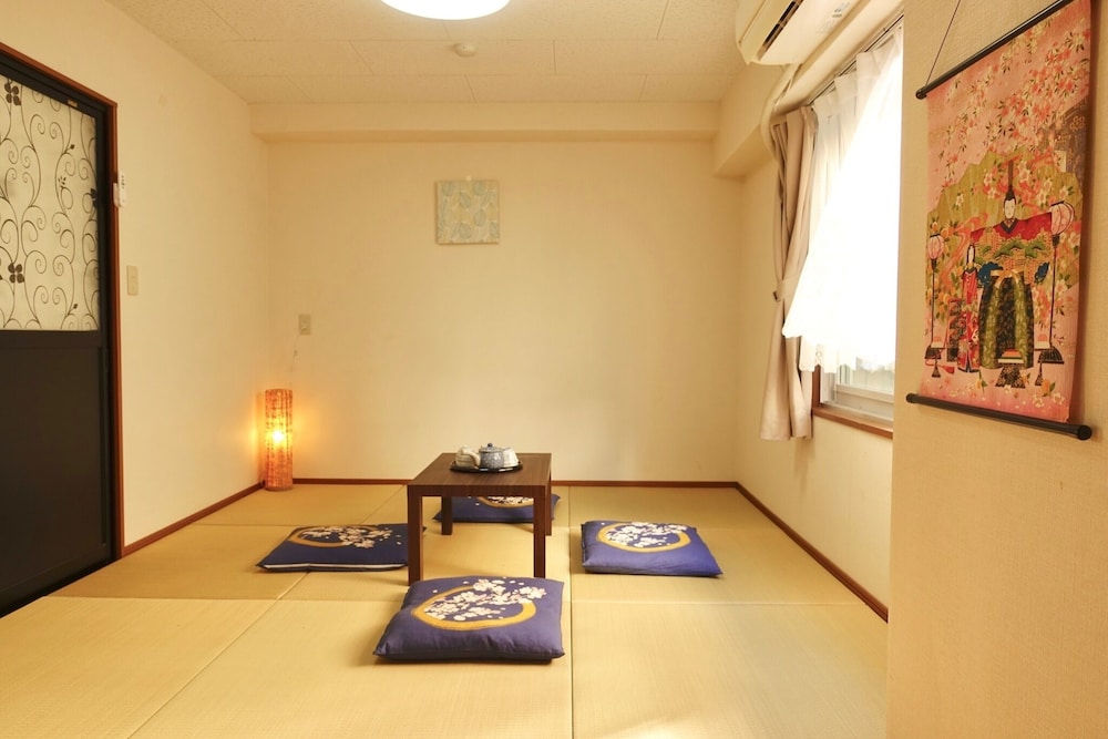YUYU OTSUKA 2F 東京