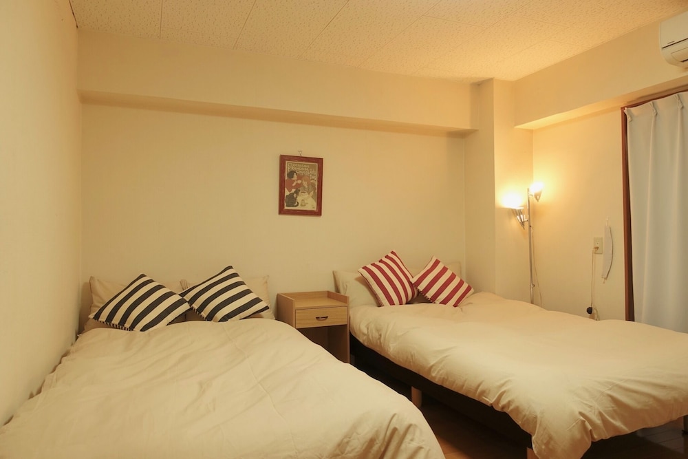 YUYU OTSUKA 2F 東京