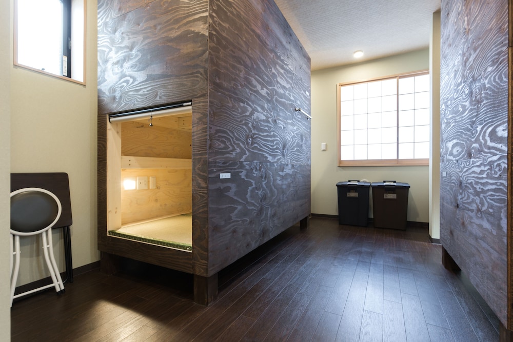LOFT HOTEL TOKYO # OSHIAGE 東京