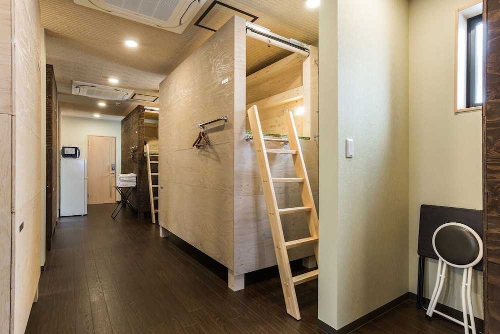 LOFT HOTEL TOKYO # OSHIAGE 東京