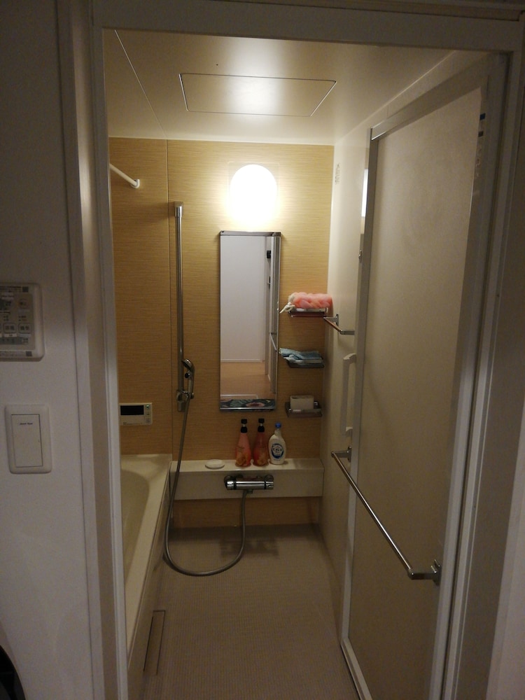 JAY AND LAN'S HIMAWARI HOUSE 東京