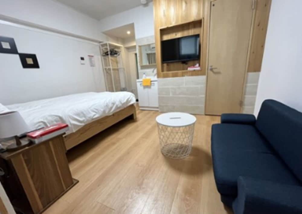 RHODES KAGURAZAKA HOTEL 東京