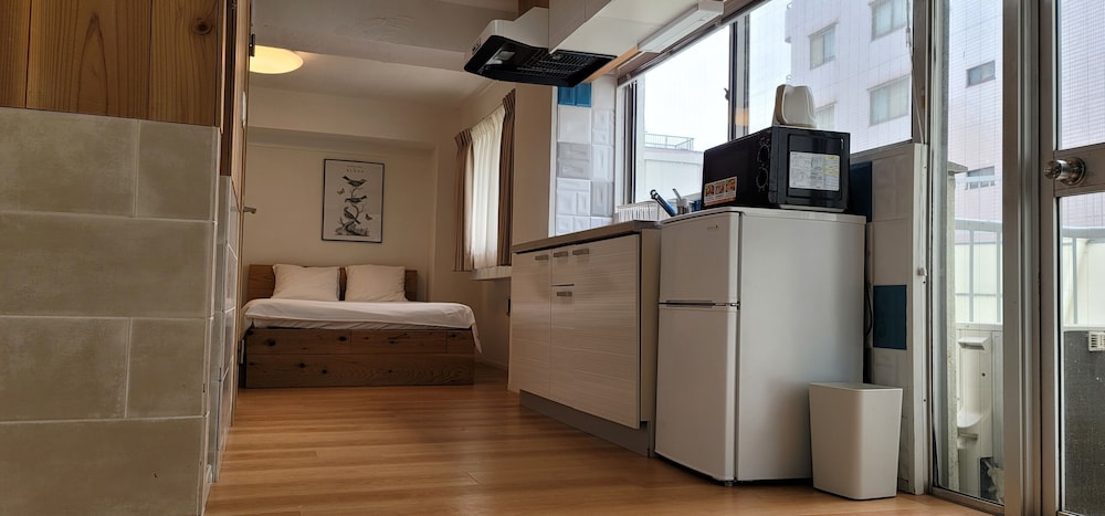 RHODES KAGURAZAKA HOTEL 東京