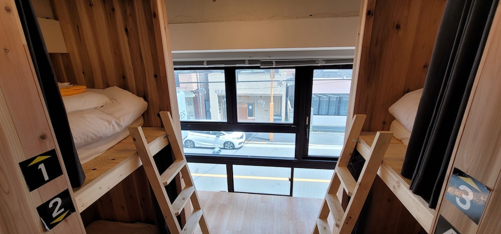 RHODES KAGURAZAKA HOTEL 東京