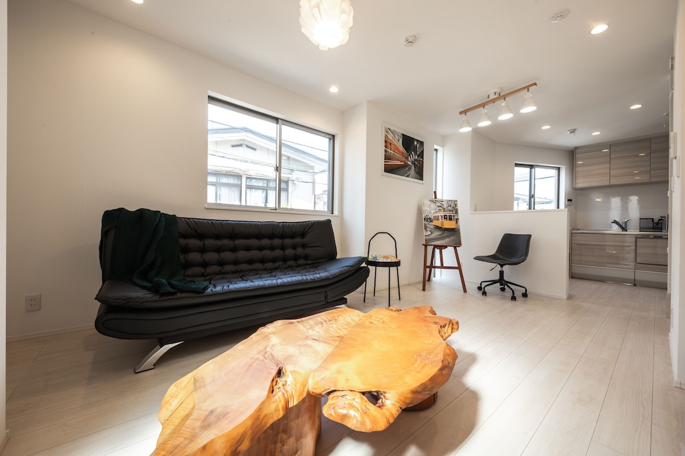PRIVATE HOTEL OSHIAGE 東京