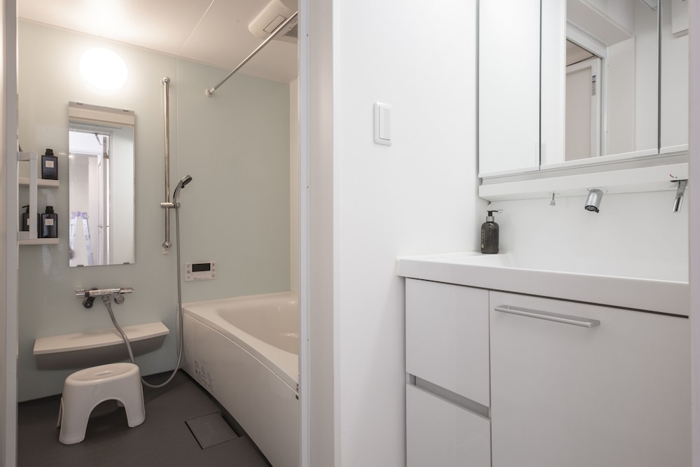 PRIVATE HOTEL OSHIAGE 東京