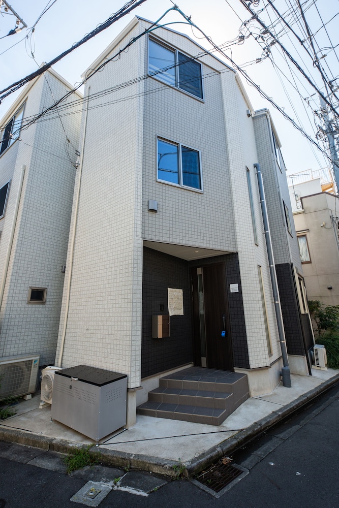 PRIVATE HOTEL OSHIAGE 東京
