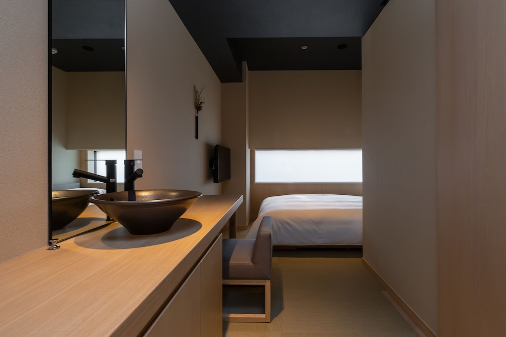 ONSEN RYOKAN 由縁 新宿 東京