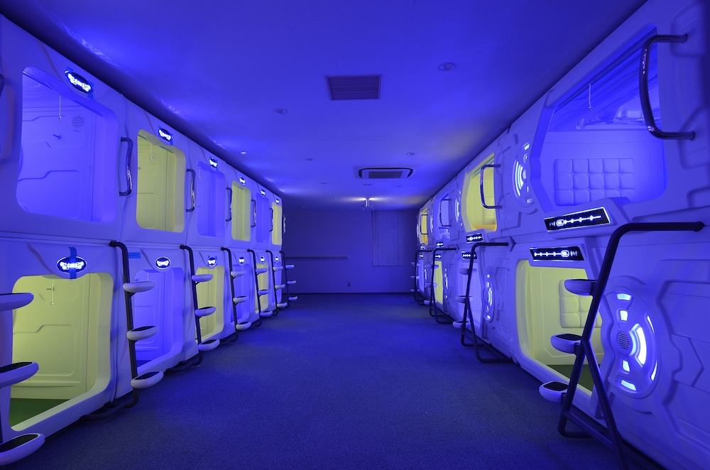 MOON STATION HOTEL TOKYO 東京