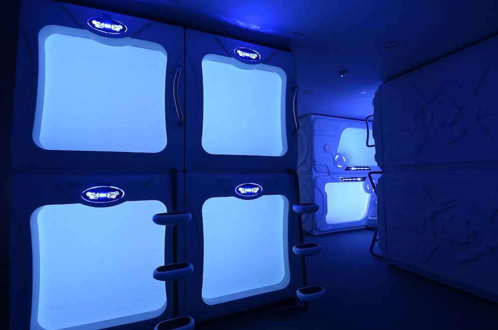 MOON STATION HOTEL TOKYO 東京