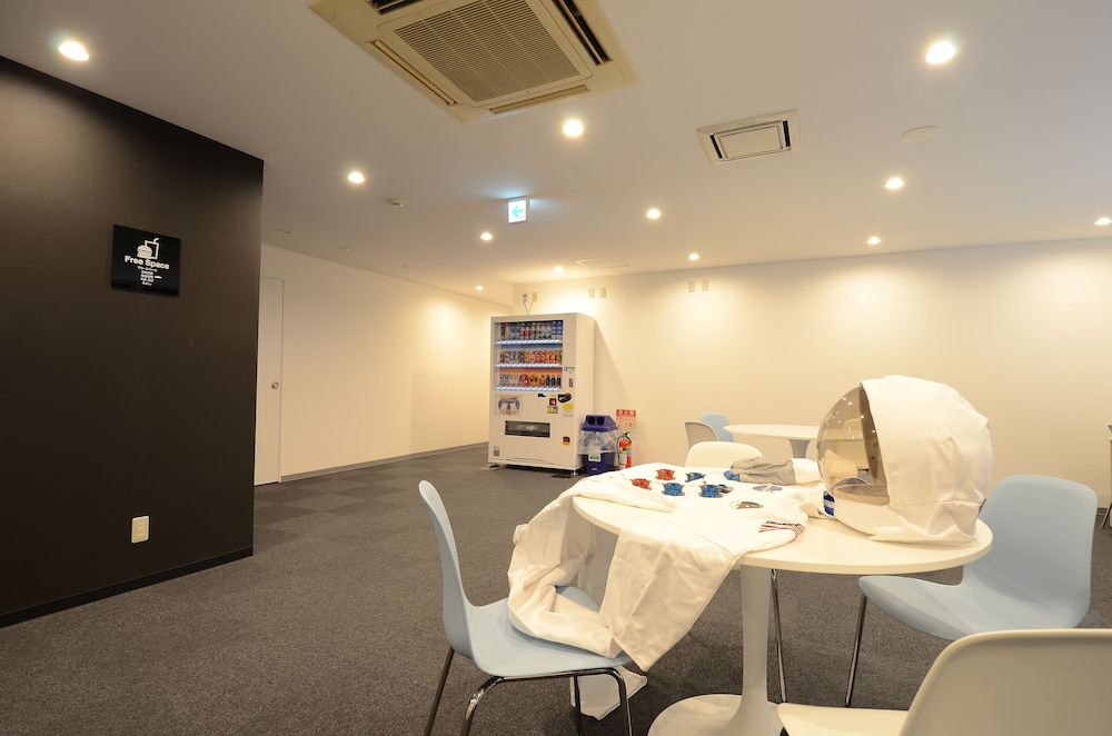 MOON STATION HOTEL TOKYO 東京