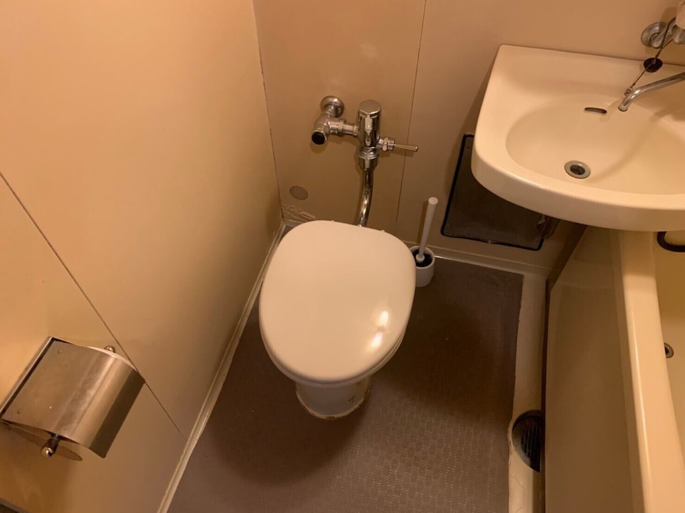 SHINJUKU INN 502 東京