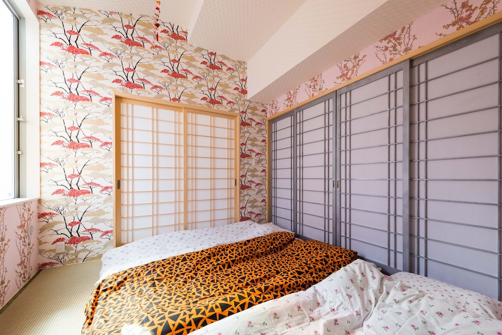 PAPILLON PARADIS NISHI-SHINJUKU 東京