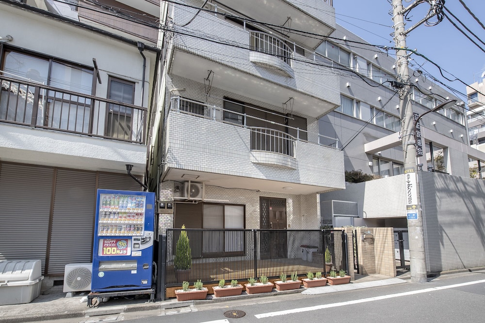 UHOME SUITE KIZUNA IKEBUKURO 東京