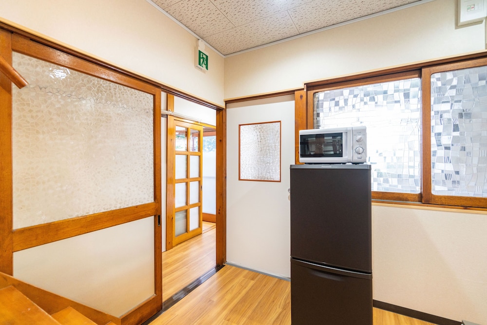 ZAITO TOKYO OSHIAGE ECONOMY INN 東京