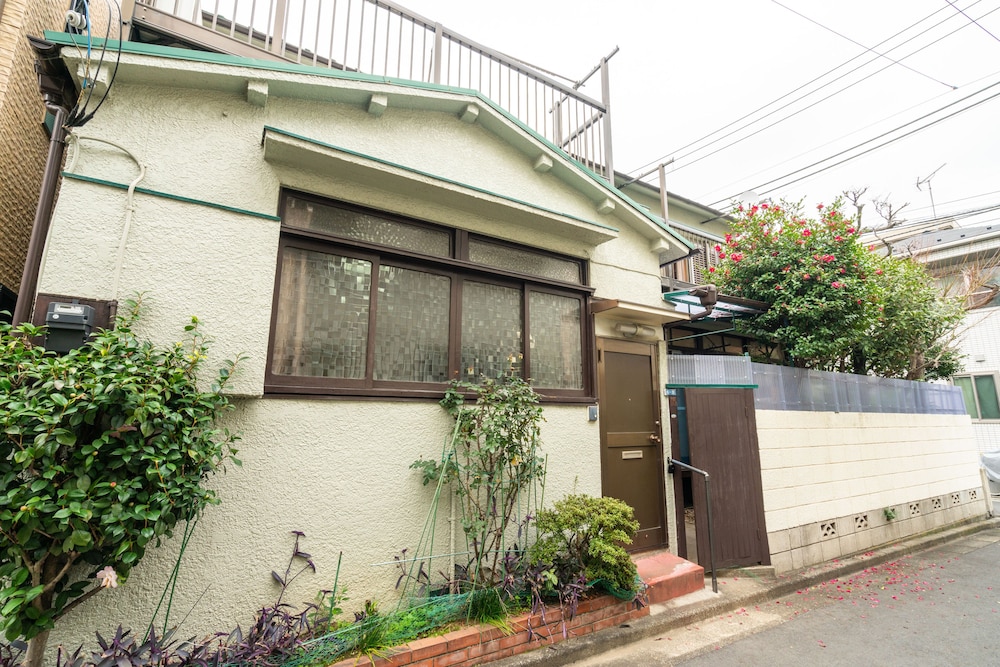 ZAITO TOKYO OSHIAGE ECONOMY INN 東京