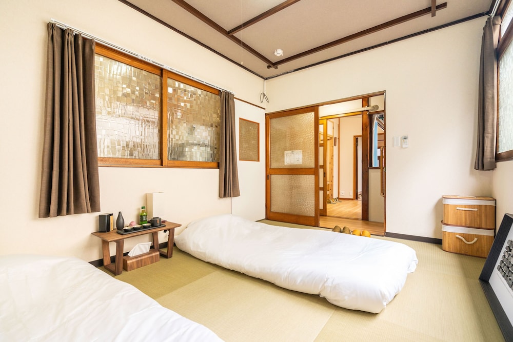 ZAITO TOKYO OSHIAGE ECONOMY INN 東京