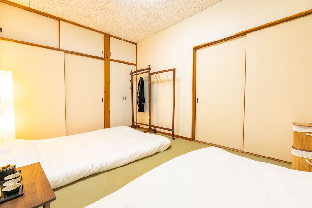 ZAITO TOKYO OSHIAGE ECONOMY INN 東京
