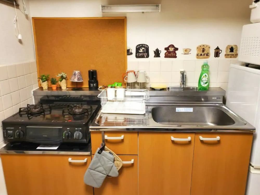 2 BED ROOM FLAT IN THE HEART OF TOKYO 東京