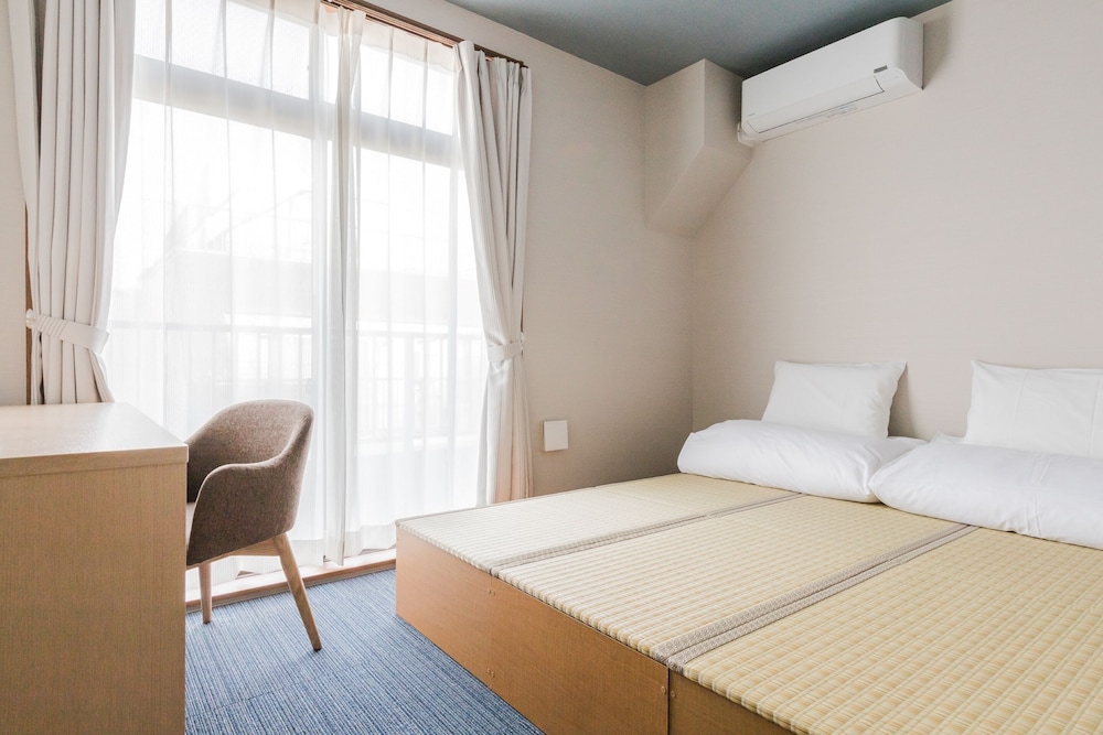 PLAYSIS ASAKUSA 東京