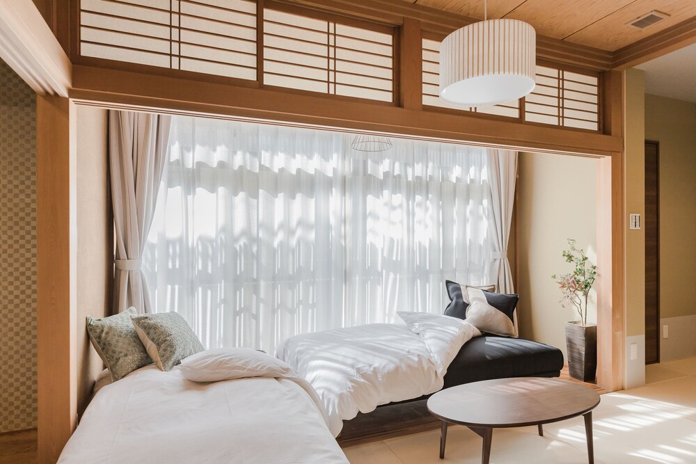 PLAYSIS ASAKUSA 東京