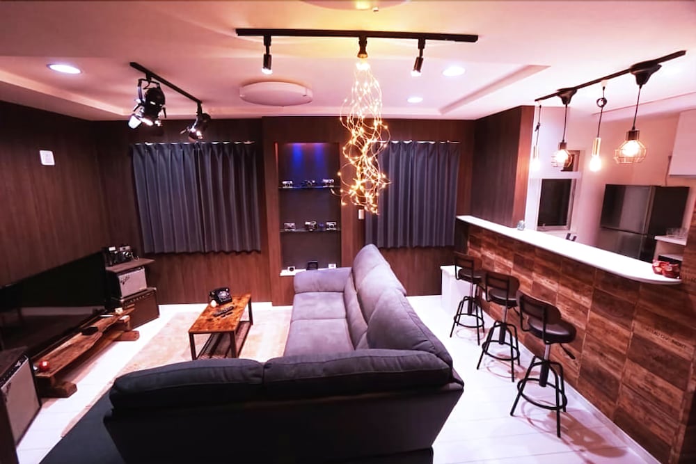 BUNGALOW SHINJYUKU 東京
