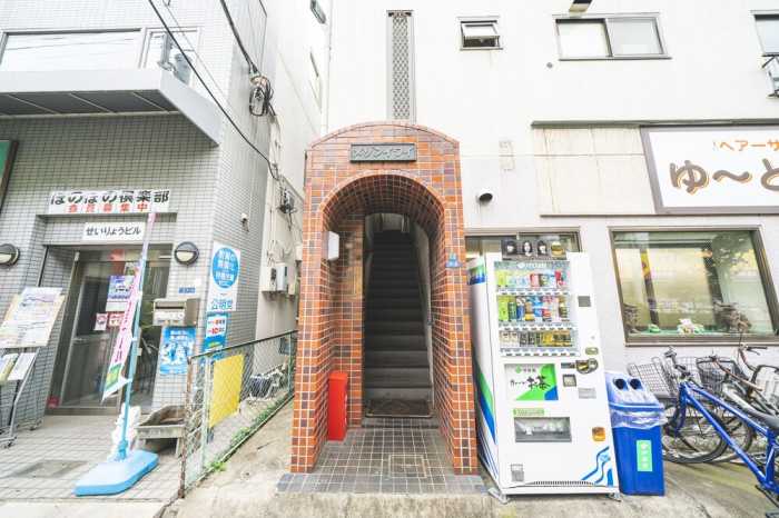 K&K APARTMENT KITA-AKABANE 202 東京
