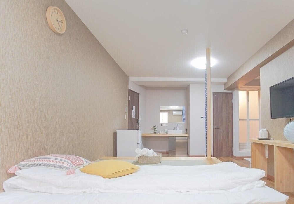 KAIKE AKABANE 東京