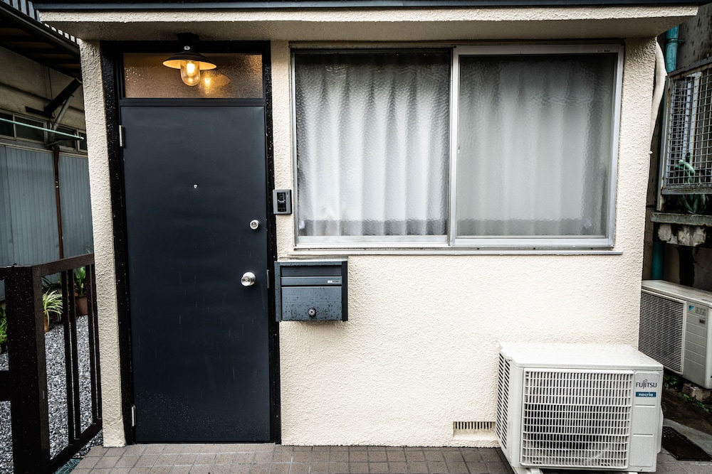 ONEHOME SHINN-NAKANO 東京