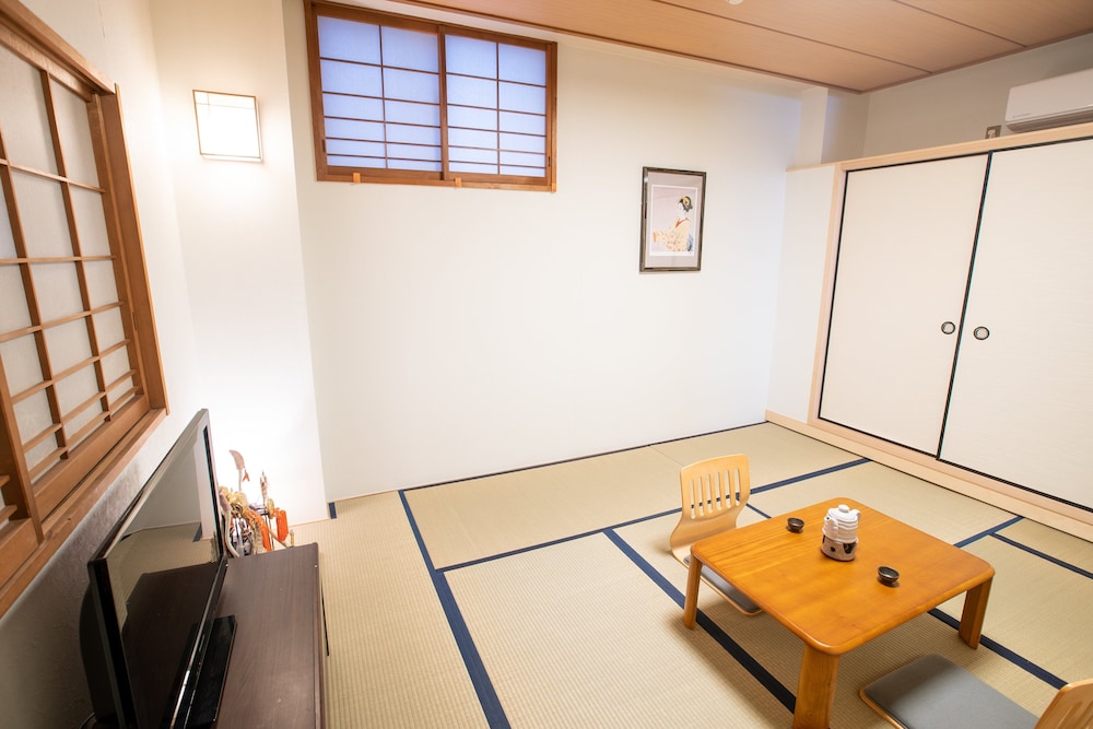 TOUKA HOUSE 4F 東京