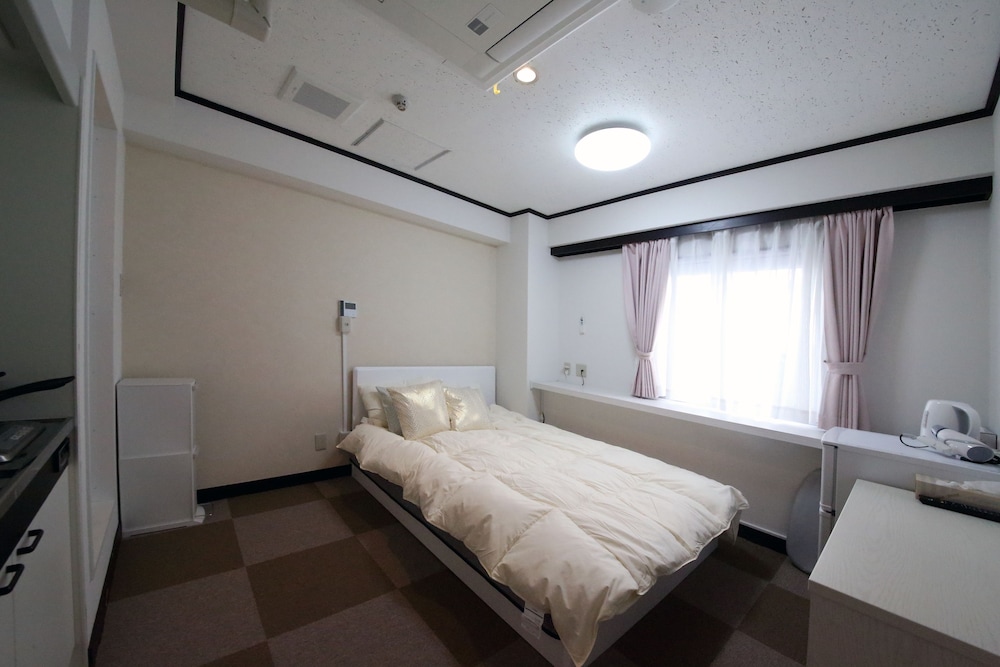 エクセゾン巣鴨 202 東京