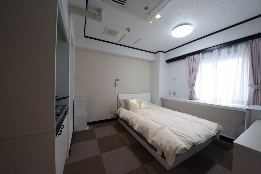 エクセゾン巣鴨 202 東京