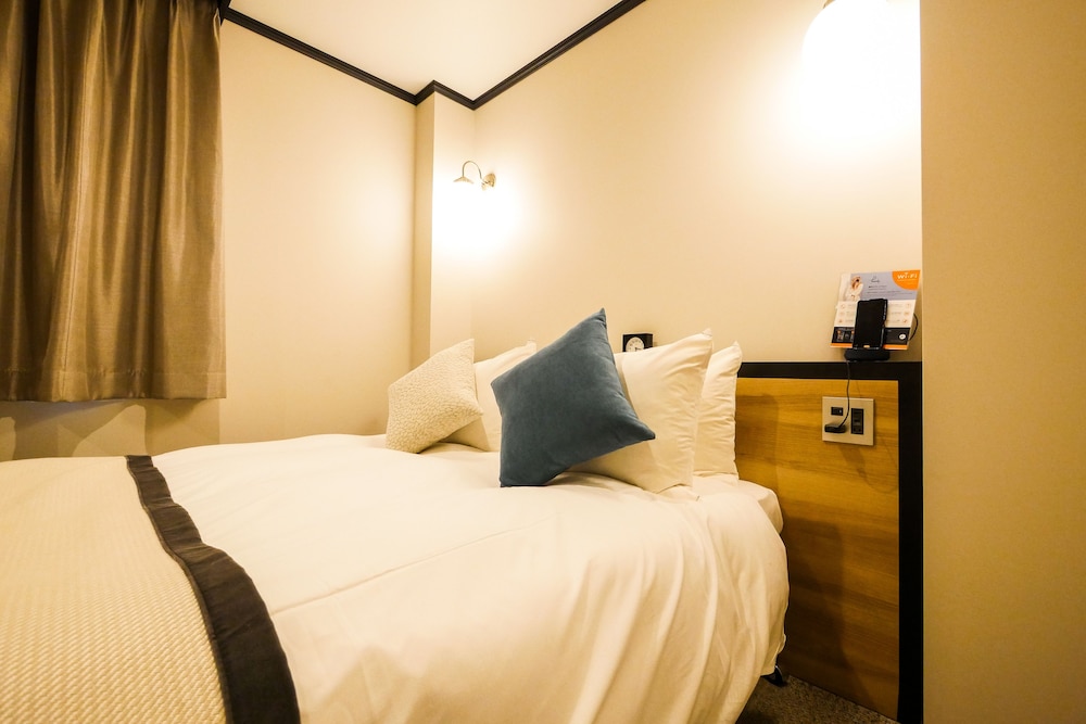 HOTEL BAMPKY 東京