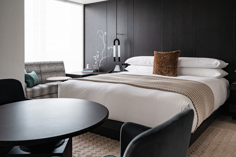 キンプトン新宿東京 バイ IHG 東京