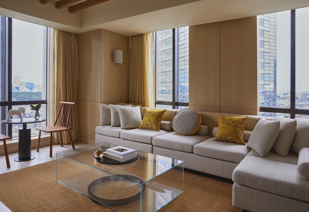 キンプトン新宿東京 バイ IHG 東京