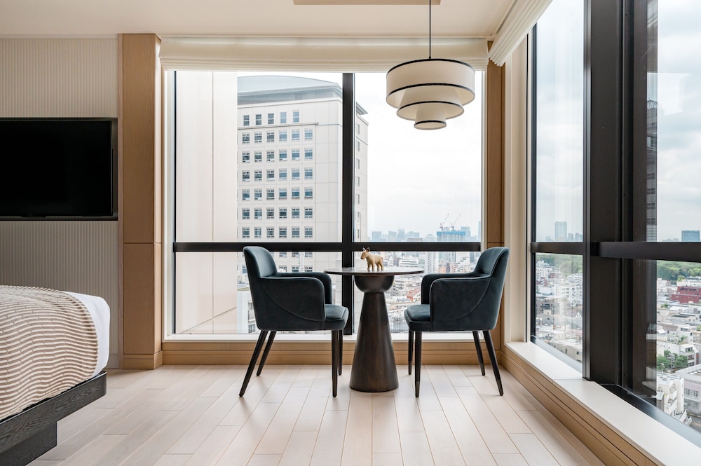 キンプトン新宿東京 バイ IHG 東京