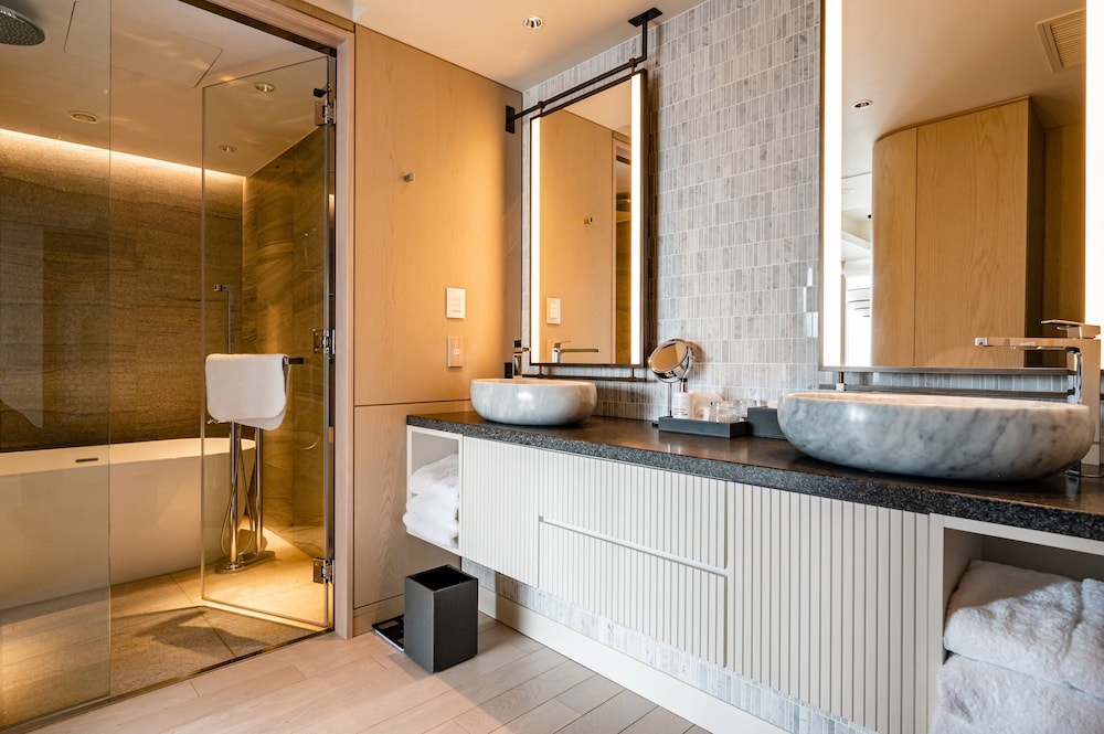 キンプトン新宿東京 バイ IHG 東京