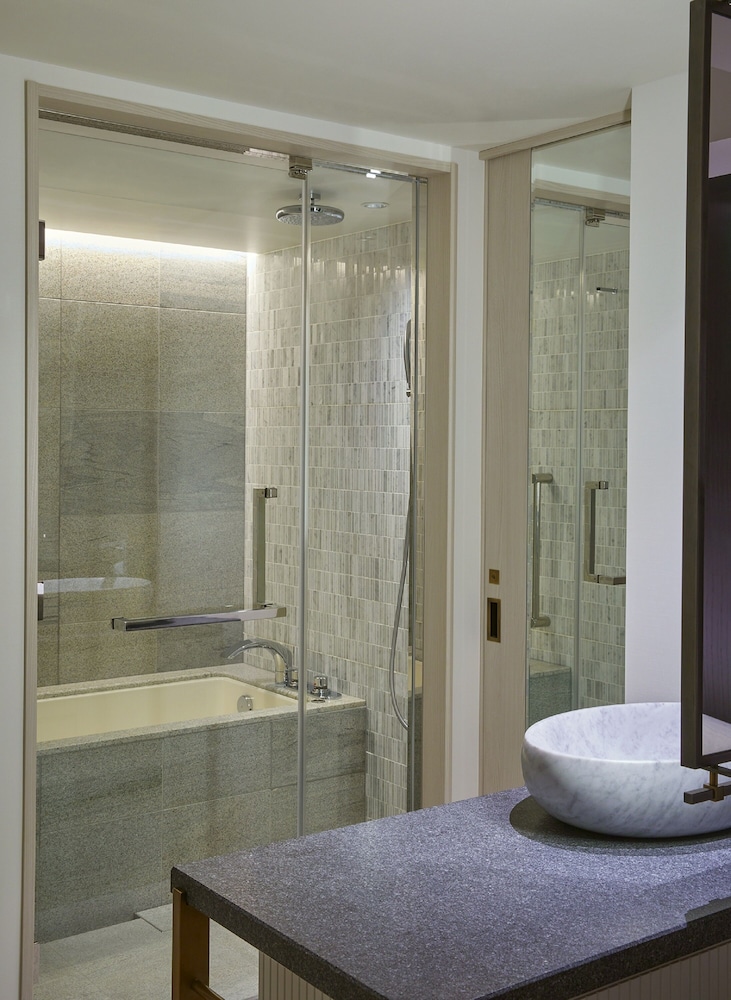 キンプトン新宿東京 バイ IHG 東京
