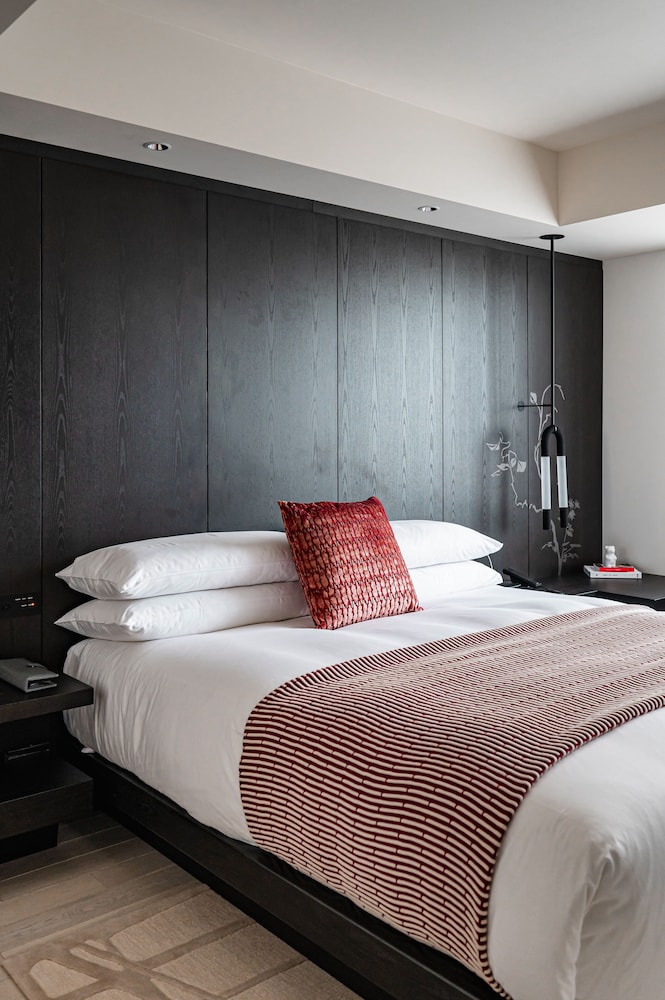 キンプトン新宿東京 バイ IHG 東京