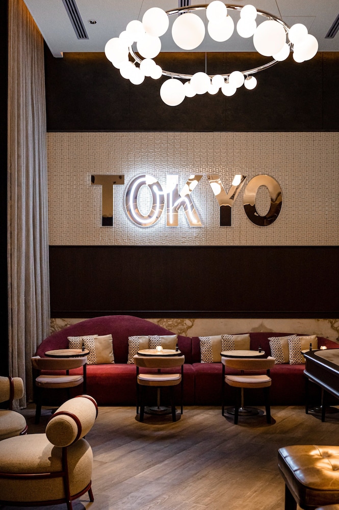 キンプトン新宿東京 バイ IHG 東京