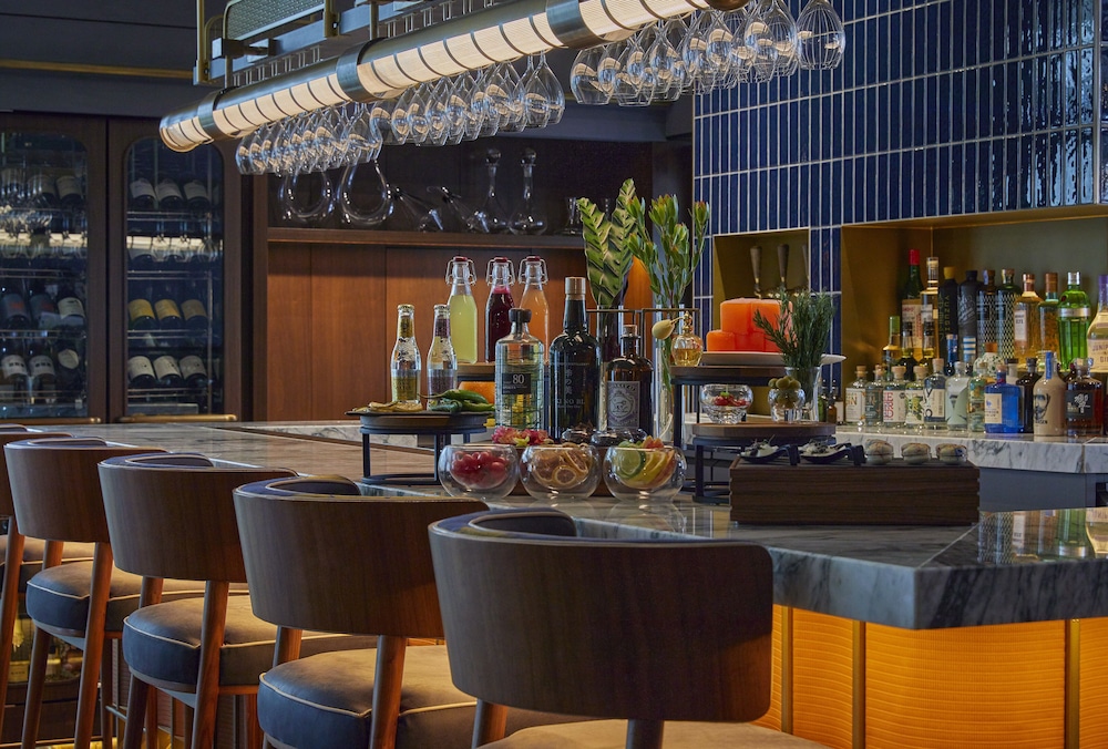 キンプトン新宿東京 バイ IHG 東京