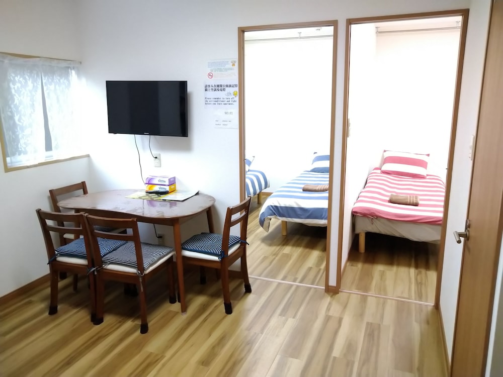 ISSYUKU HOTEL KAMINARIMON 東京