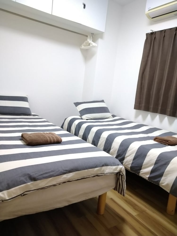 ISSYUKU HOTEL KAMINARIMON 東京
