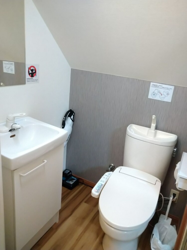 ISSYUKU HOTEL KAMINARIMON 東京