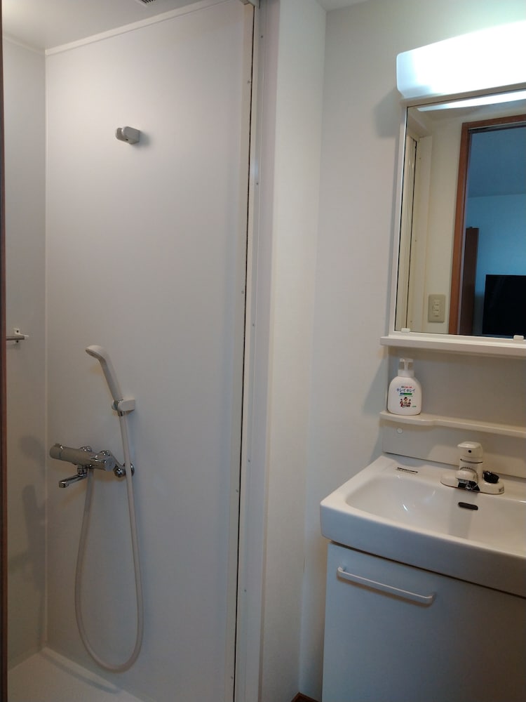 ISSYUKU HOTEL KAMINARIMON 東京