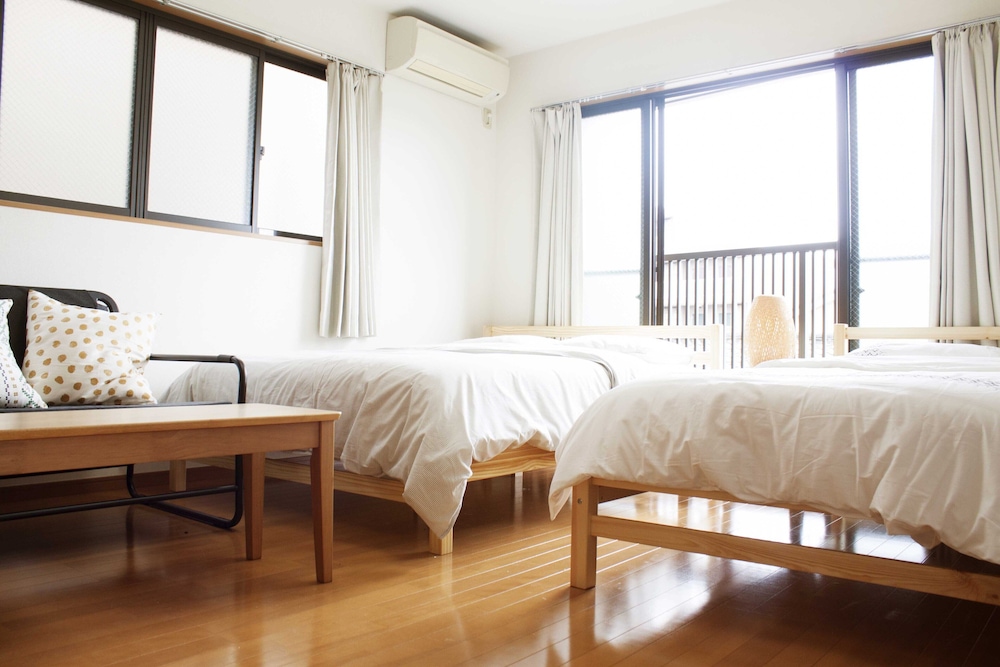 COZY HOME APT OYAMA 東京
