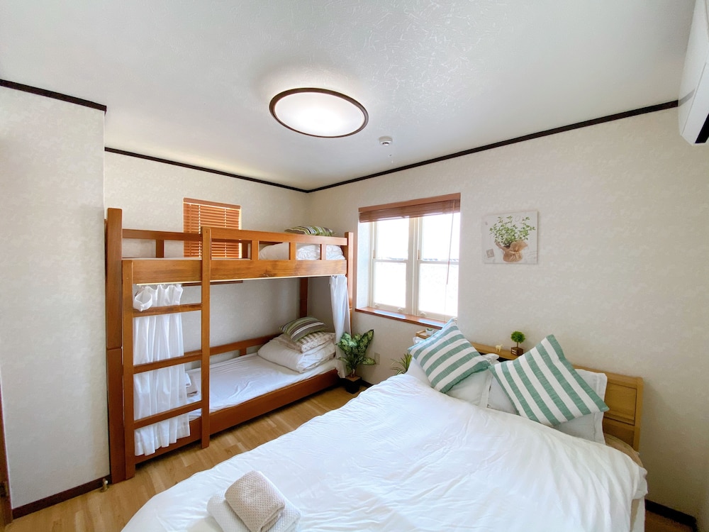 NESTLE SUITE TOKYO SHINOKUBO 東京